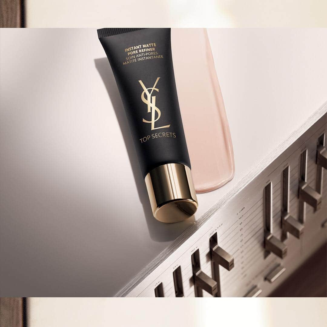 Yves Saint Laurent Beautyさんのインスタグラム写真 - (Yves Saint Laurent BeautyInstagram)「A secret that will be hard to keep to yourself: TOP SECRETS INSTANT MATTE PORE REFINER  #yslbeauty #secretsessions #topsecrets」3月29日 3時05分 - yslbeauty