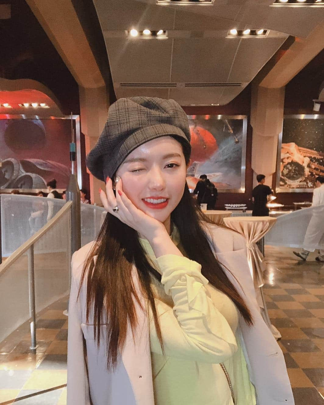 セリ さんのインスタグラム写真 - (セリ Instagram)「💛In HongKong💛」3月28日 18時27分 - shabet_serri