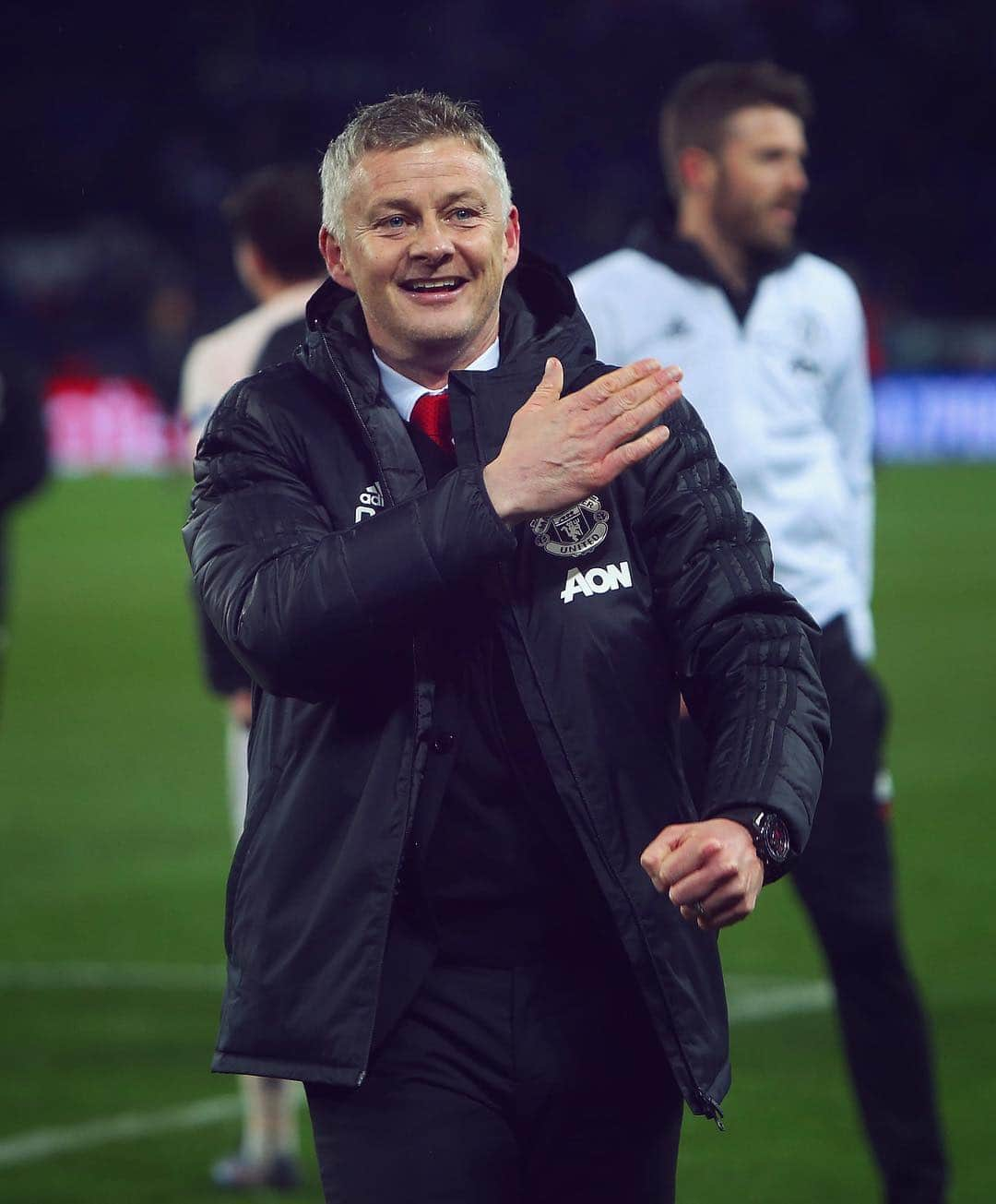 マンチェスター・ユナイテッドさんのインスタグラム写真 - (マンチェスター・ユナイテッドInstagram)「✊Finish this sentence, Reds: "Ole's appointment is ___________" #MUFC #OlesAtTheWheel」3月28日 19時17分 - manchesterunited