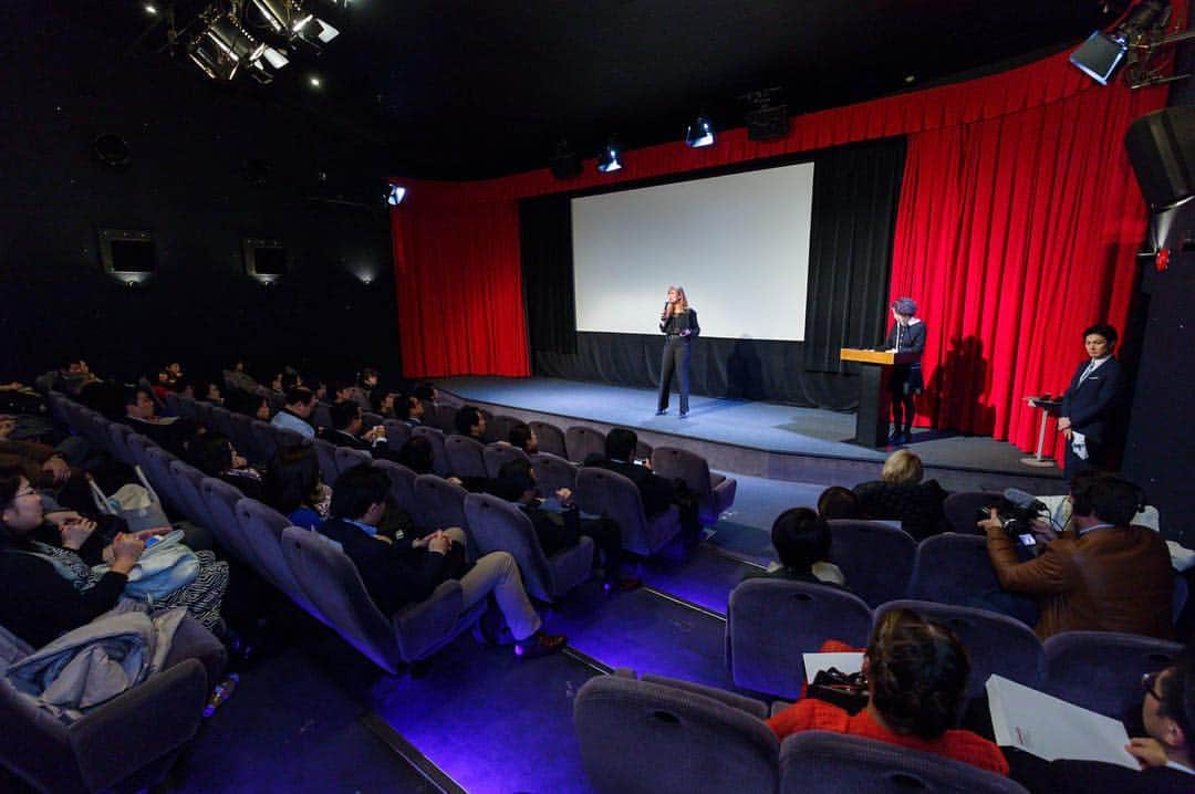 Candlewick Co., Ltd.さんのインスタグラム写真 - (Candlewick Co., Ltd.Instagram)「In the evening of March 14th, we held a projection screening of “Monaco: Back to the Future” at the Institut Francais de Tokyo, followed by a Q&A, for VIP guests, including media, trade partners, as well as our loyal Facebook fans. The movie was very well received by the Japanese audience who were surprised to learn of the depth of Monaco’s investment in sustainable energies. 🌿 The screening was followed by a reception party where guests happily discussed their new perceptions of Monaco over wine and French food.🥂 . . 3月14日の夜には、神楽坂のアンスティチュ・フランセ東京でドキュメンタリー映画 "Monaco: Back to the Future"の上映会を開催いたしました。🎥 上映会の後は、当日のスペシャルゲストのクリスティーヌ・オベルドルフ監督の Q&A セッション、そして、ラ・ブラッスリー にてレセプションパーティーを行いました。お集まりいただいたトレードとメディアの皆さま、およびモナコ政府観光会議局のFacebookのファンの方々からは、環境に関する革新的な技術の開発を応援しているモナコ公国の活動に対し、驚きと称賛の声が聞かれました。🇲🇨 . . . #candlewickpr #tourismpr #sustainabletourism #visitmonaco #mcgreenglam #womeninpr #travel #モナコ旅 #レスポンシブルラグジュアリーモナコ #モナコ #サステナビリティ #環境問題 #ドキュメンタリー映画」3月28日 19時22分 - candlewick_jp