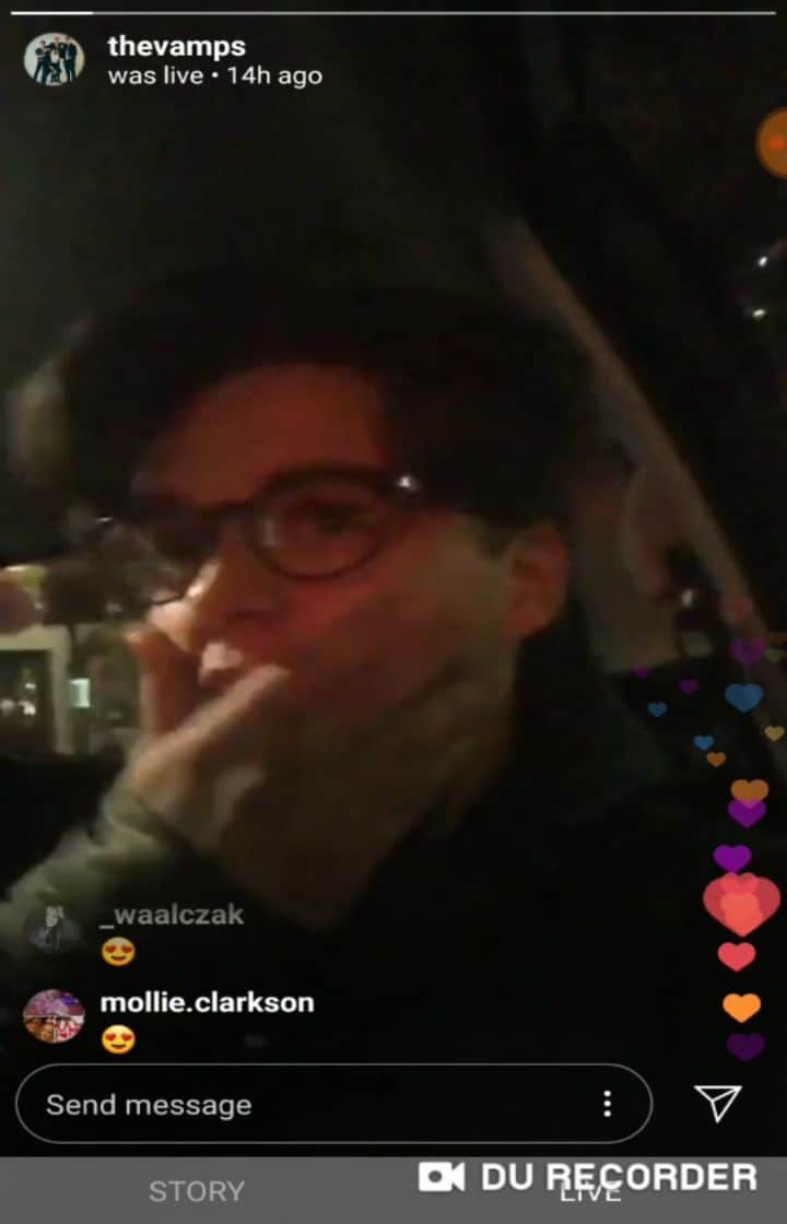 コナー・ボールのインスタグラム：「28/3/2019 The Vamps live stream @@bradleywillsimpson」