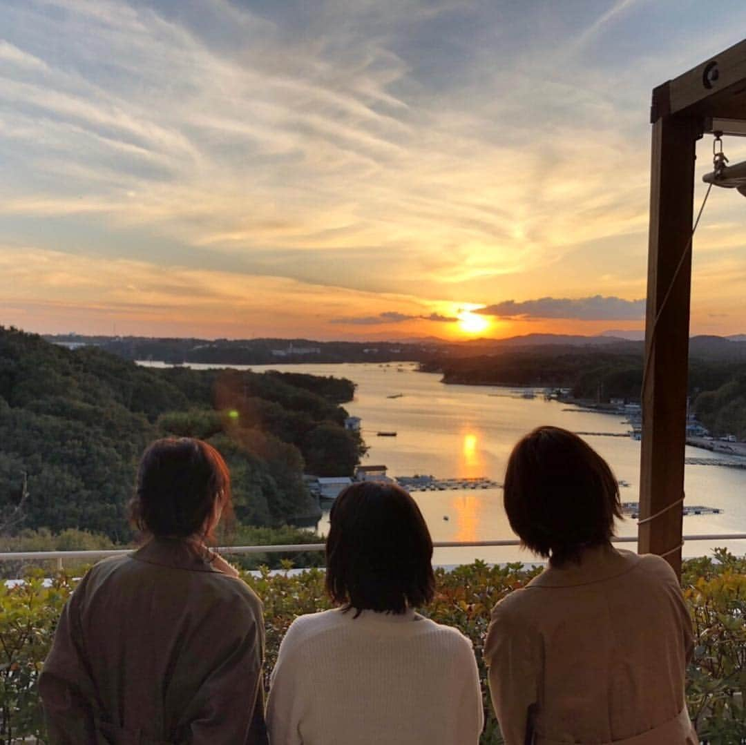 川島海荷さんのインスタグラム写真 - (川島海荷Instagram)「zip春フェス最終日もサイコーでした🌸 明日の朝、またzip!でお会いしましょう。 #ラスト #うみナビ」3月28日 21時43分 - umika_kawashima