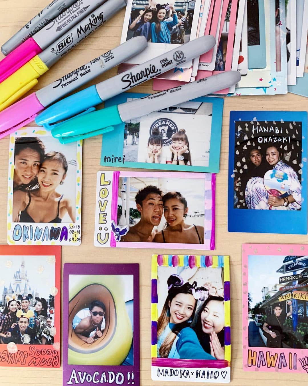 のインスタグラム：「チェキにどっぷりハマった大学生活 この微妙すぎる画質も出てくるまでのドキドキも無限の可能性あって多分一生好き 可愛いフィルムのデザイン考えて商品化するキャンペーンとかやってください @cheki_instax  #cheki#instax#チェキ#sharpie#まどチェキ」