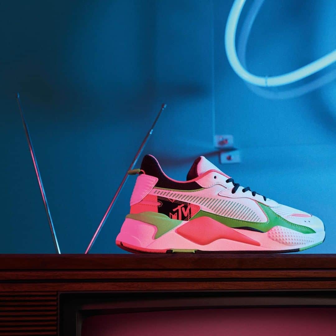 のインスタグラム：「Culture shock! 📺 #PUMA x #MTV RS-X Available Now, In-Store and Online」