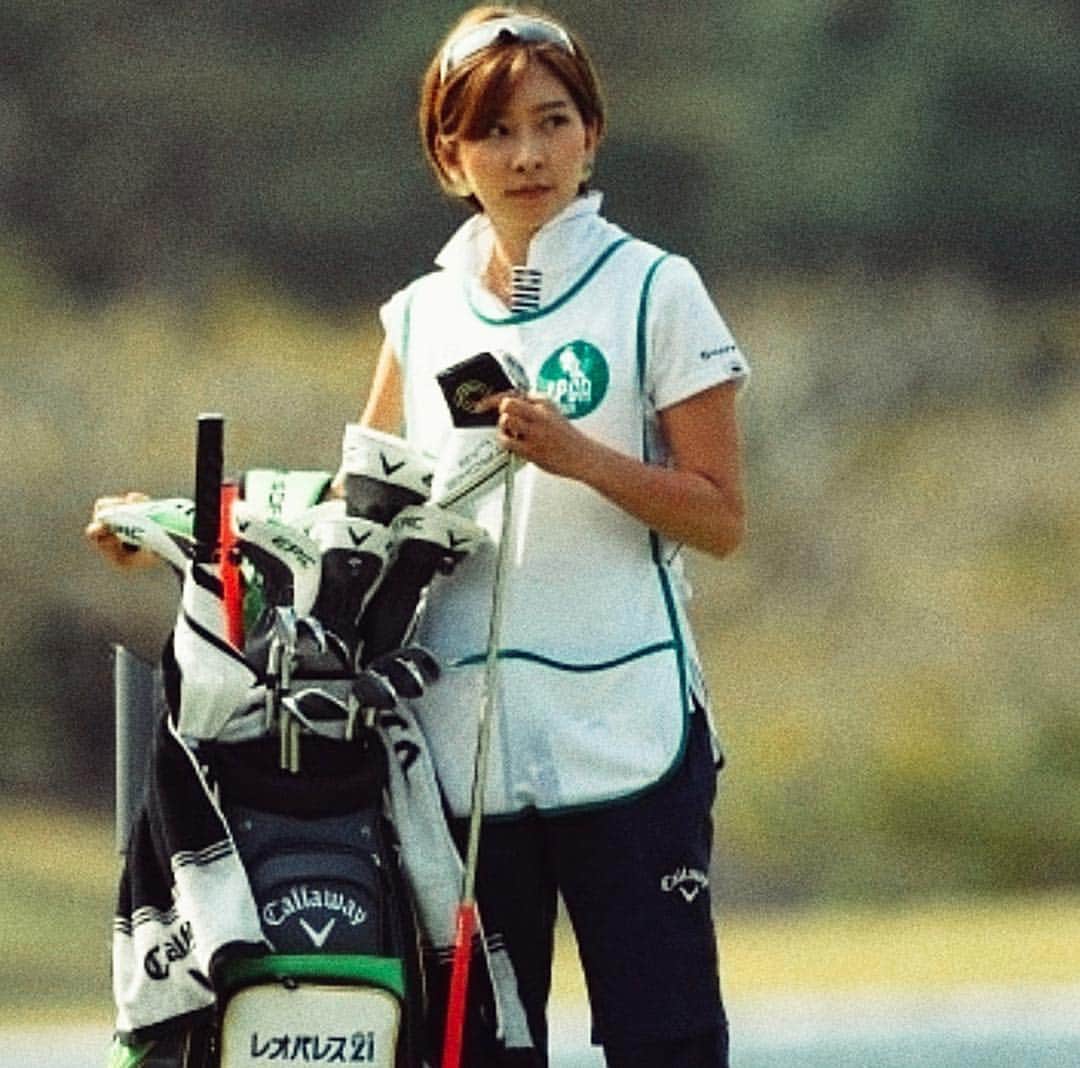 藤田美里さんのインスタグラム写真 - (藤田美里Instagram)「⛳️ #キャディー#golf #藤田美里#callaway」3月28日 23時15分 - misato.1996