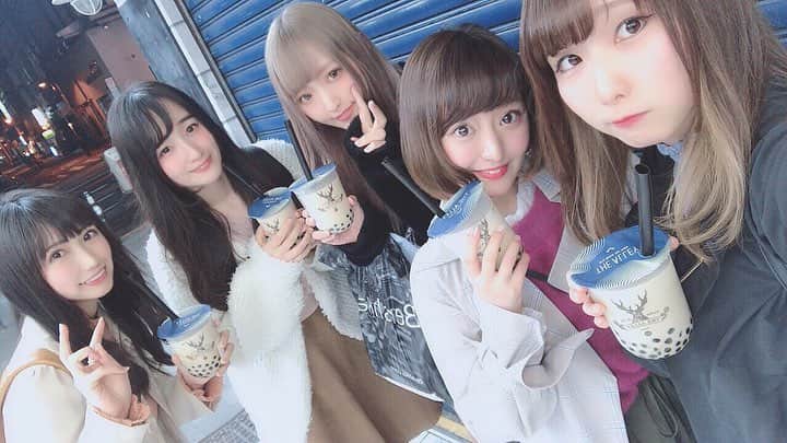 東なつ紀のインスタグラム：「ちょっと前の写真(｀・ω・´) #秋葉民 #大好き #女子会 #アイドル#タレント#モデル#レイヤー#役者#多種多様 #社会人 #望桃美  #ゆとりなお #永田祥子 #小日向くるみ #東なつ紀 私の大切な子達。」