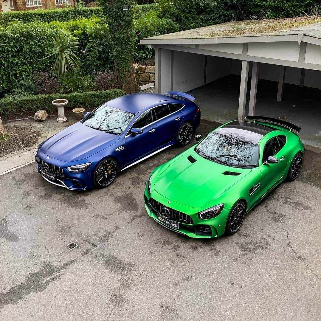 Mercedes AMGさんのインスタグラム写真 - (Mercedes AMGInstagram)「[Mercedes-AMG GT R | Mercedes-AMG GT 63 S 4MATIC+ 4-Door Coupé | Fuel consumption combined: 12.4-11.3 l/100km | CO2 emissions combined: 284-257 g/km]  How much racetrack inspired Driving Performance can one garage hold?  Thanks to @RokenR for this image.  #MercedesAMG #AMG #GT #DrivingPerformance #Power #Passion #Mercedes#AMG🔥#Luxury #CarsofInstagram #InstaCar #Lifestyle」3月29日 0時00分 - mercedesamg