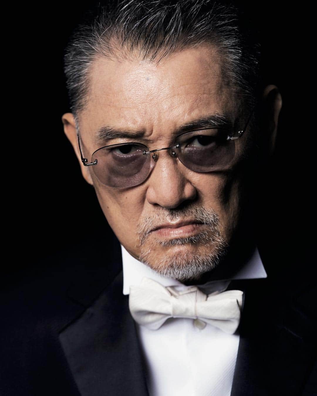 のインスタグラム：「「ショーケン」萩原健一さんが死去。GQ JAPAN2017年11月号では、ミュージシャンとしてのショーケンの音楽史50年をご紹介しました。 「ザ・ビートルズはすばらしいアーティストだと思う。 でもおれは違う。 教科書に載るような存在ではないと思うよ」 本物のロックンローラー、ショーケンの音楽史50年──「エメラルドの伝説」から、新アルバム『LAST DANCE』まで #萩原健一 #ショーケン  Photo: 前田 晃 @maedamaeda0305  Styling：井嶋一雄 Hair&Make-up：須賀元子」