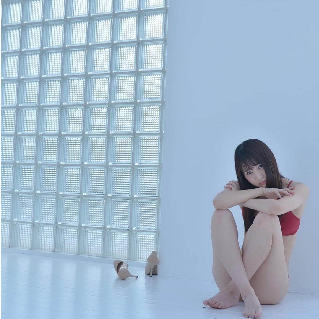 浜田翔子さんのインスタグラム写真 - (浜田翔子Instagram)「難しいポーズ特集 お腹でたら終わり全ての筋肉を活かす ポーズ特集。笑」3月29日 0時30分 - shoko_hamada