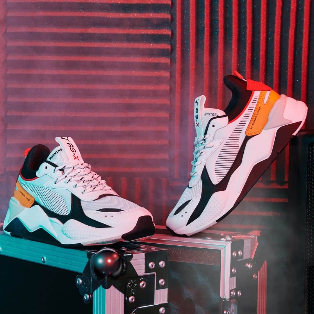 のインスタグラム：「Play that track again! 🎧 #Puma RS-X 'Tracks' Available Now, Select Stores!」