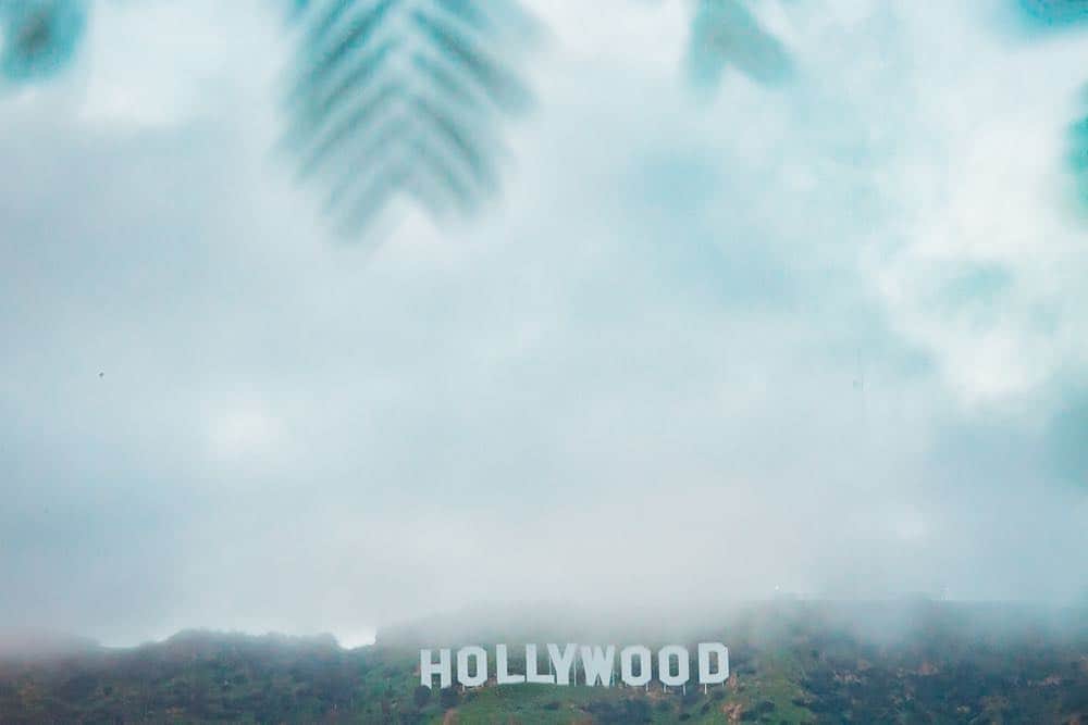 ボー・マーショフさんのインスタグラム写真 - (ボー・マーショフInstagram)「Nothing like a little stratus cloud and Hollywood sign to start off your day, right!? #hollywood #losangeles #photography」3月29日 1時15分 - beau_mirchoff
