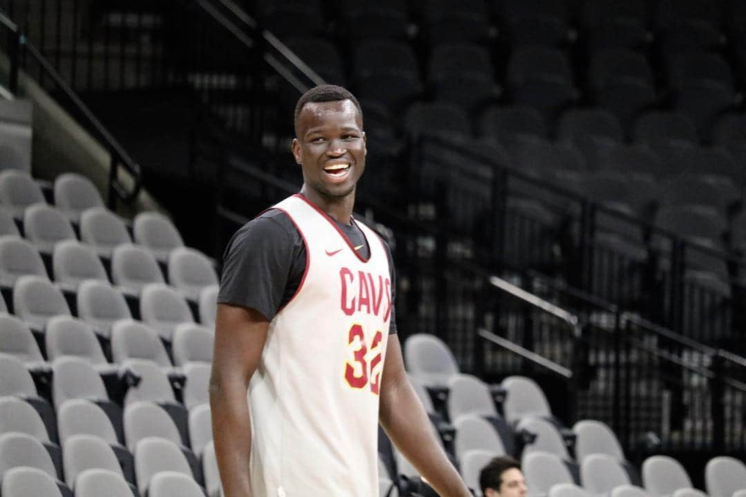 キャブスさんのインスタグラム写真 - (キャブスInstagram)「📍: San Antonio #CavsSpurs || #BeTheFight」3月29日 1時28分 - cavs