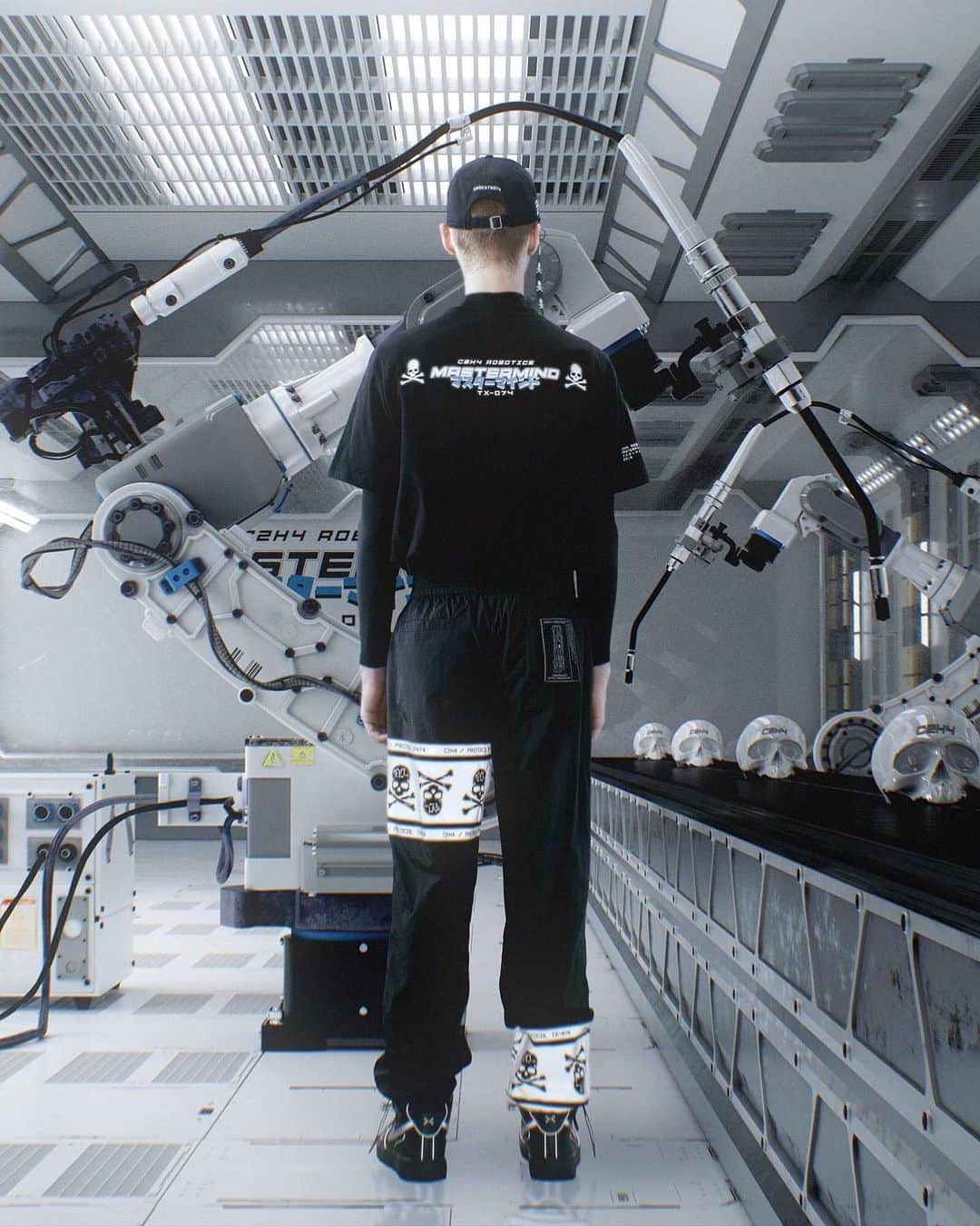 HYPEBEASTさんのインスタグラム写真 - (HYPEBEASTInstagram)「@hypebeaststyle: @c2h4 and @mastermindjapan_official have unveiled their entire sci-tech and futurism-informed "TX-074" collection. Expressing black, white and grey monochromatic hues, the range is defined by bold detailing and commanding graphics. Look for the gear to arrive at select retailers like @hbx in late April.  Photo: C2H4」3月29日 12時50分 - hypebeast