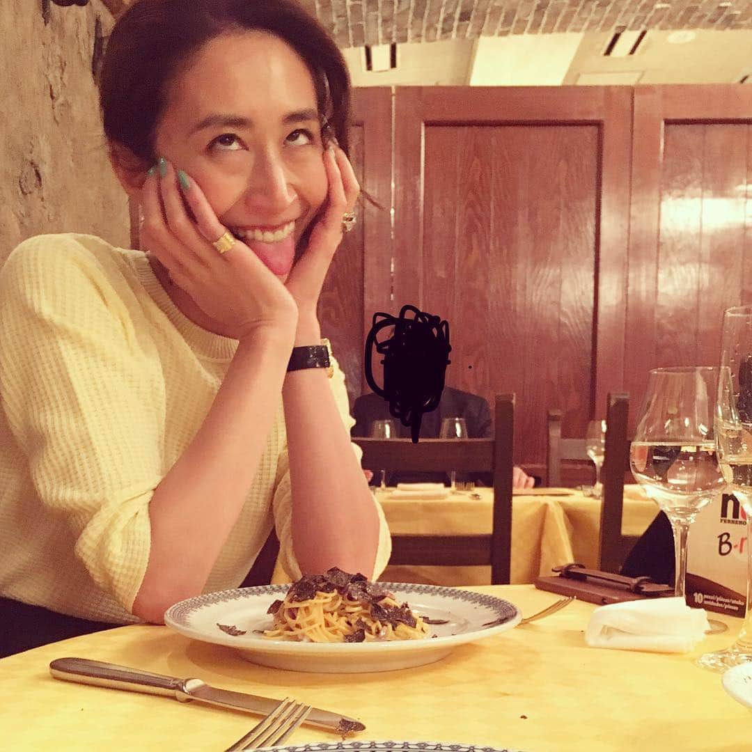 小堀ケネスさんのインスタグラム写真 - (小堀ケネスInstagram)「Had a Date Night with Wifey last night.  Always good to have a relaxing dinner.  昨夜は鬼ママと2人でデータナイト。鬼ママごちそうさま！😘 #notdrunk #wifey #daddy #datenight #labisboccia #yummy #鬼ママ #パパ #データナイト #日々感謝  @mariakamiyama  @la_bisboccia」3月29日 11時20分 - kenkob0903
