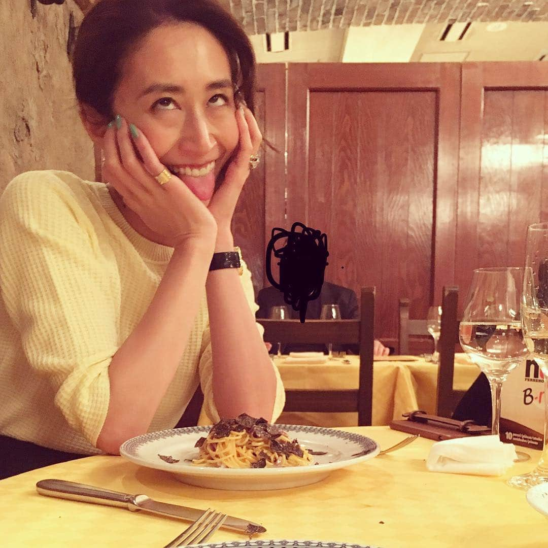 小堀ケネスさんのインスタグラム写真 - (小堀ケネスInstagram)「Had a Date Night with Wifey last night.  Always good to have a relaxing dinner.  昨夜は鬼ママと2人でデータナイト。鬼ママごちそうさま！😘 #notdrunk #wifey #daddy #datenight #labisboccia #yummy #鬼ママ #パパ #データナイト #日々感謝  @mariakamiyama  @la_bisboccia」3月29日 11時20分 - kenkob0903