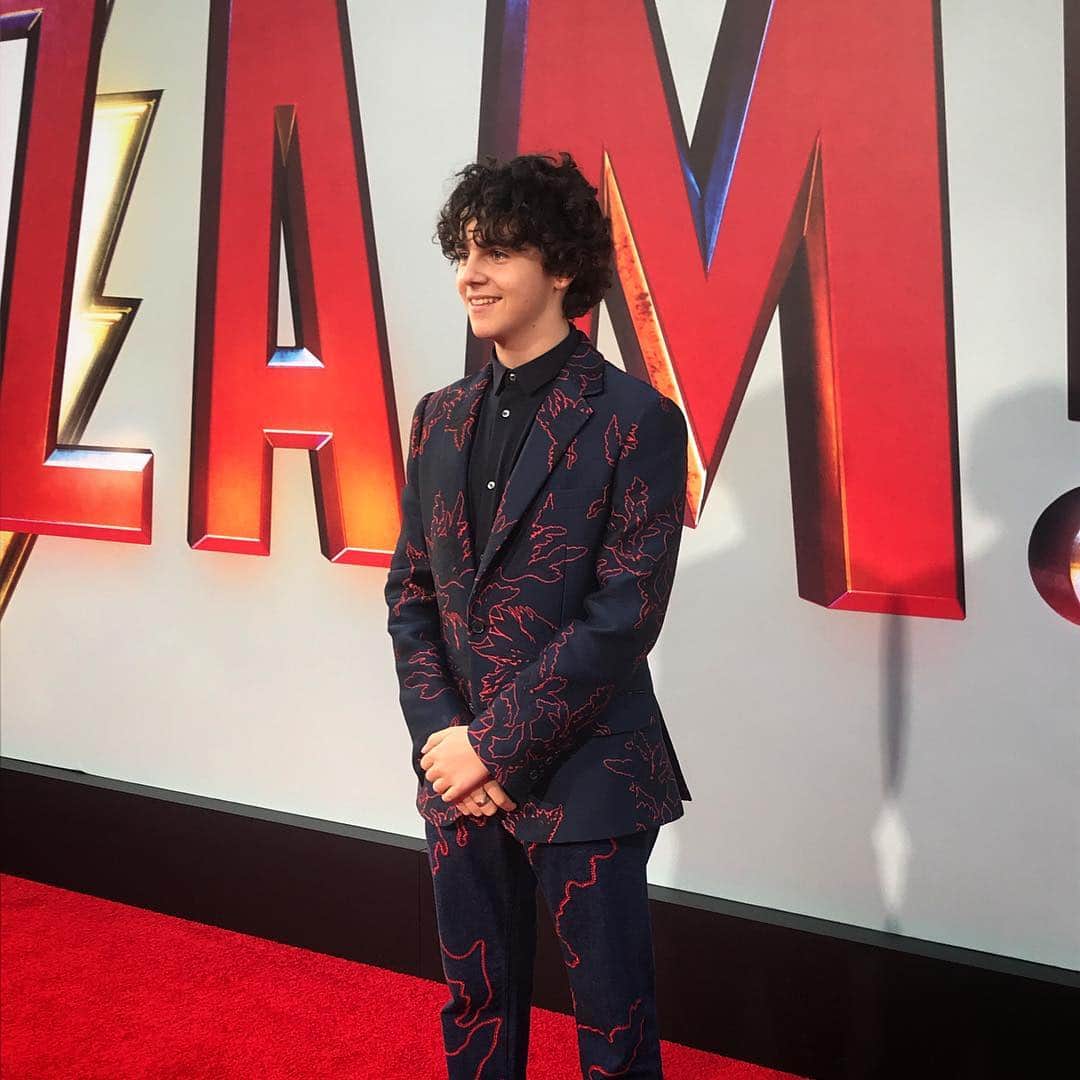 Warner Bros. Picturesさんのインスタグラム写真 - (Warner Bros. PicturesInstagram)「Freddy is in the house! @Jackdgrazer has arrived at the world premiere of #SHAZAM!」3月29日 11時31分 - wbpictures