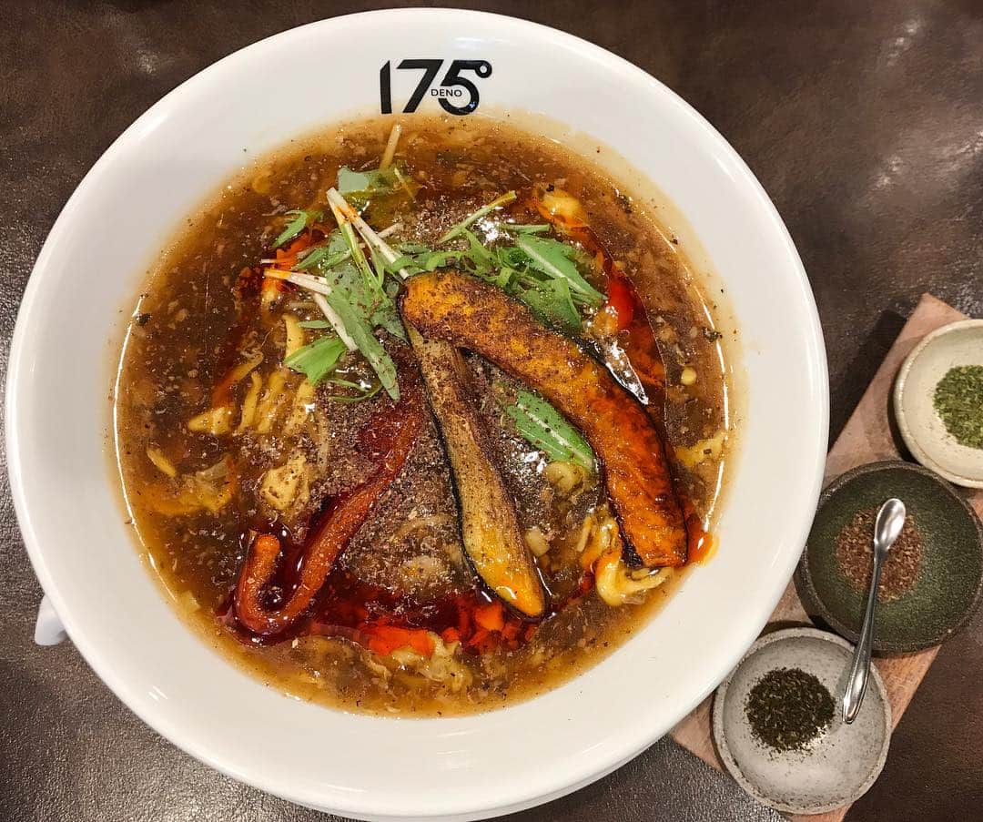 株式会社175のグルメインスタ