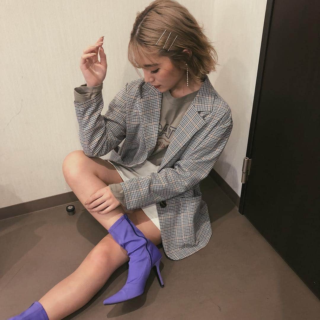 浪花ほのかのインスタグラム：「、 、  韓国っぽファッション 、 、  #オルチャン #韓国ファッション #ファッション」