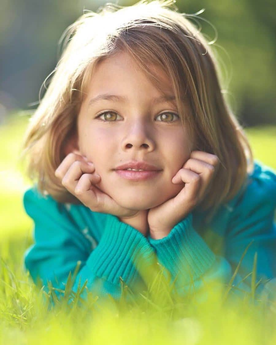 Laneya Graceさんのインスタグラム写真 - (Laneya GraceInstagram)「#tbt 2010 (6 years old)  headshots by @victoriabradleyimages ❤️」3月29日 3時47分 - official_laneya_grace