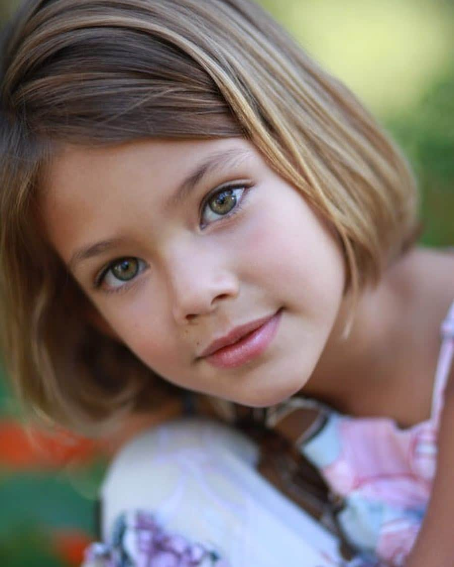 Laneya Graceさんのインスタグラム写真 - (Laneya GraceInstagram)「#tbt 2010 (6 years old)  headshots by @victoriabradleyimages ❤️」3月29日 3時47分 - official_laneya_grace