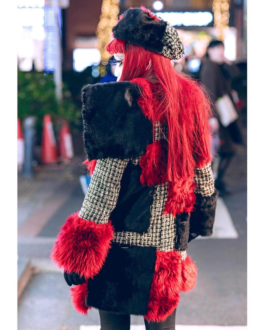 Harajuku Japanさんのインスタグラム写真 - (Harajuku JapanInstagram)「Japanese shironuri artist Minori (@minori00mon) on the street in Harajuku wearing handmade, remake, and vintage fashion.」3月29日 4時33分 - tokyofashion