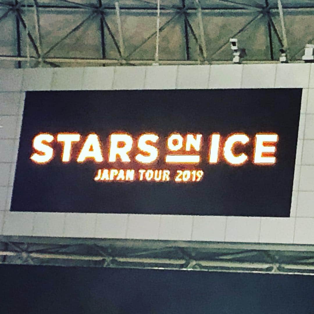 ジェフリー・バトルさんのインスタグラム写真 - (ジェフリー・バトルInstagram)「Here we go!  Stars on Ice 2019 is born.  Born This Way!  So lucky to work with such fabulous skaters!」3月29日 13時02分 - j_butt