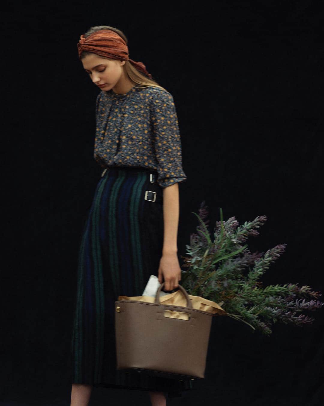 長山一樹のインスタグラム：「nano・universe 2019 SS #ngympicture  @nanouniverse_official  @nanouniverse_womens  Editorial director @taekohigashihara  Stylist @ayaaa0707  Hairmake @sa19820824  #nanouniverse #hasselblad #h6d #kazukinagayama #長山一樹」