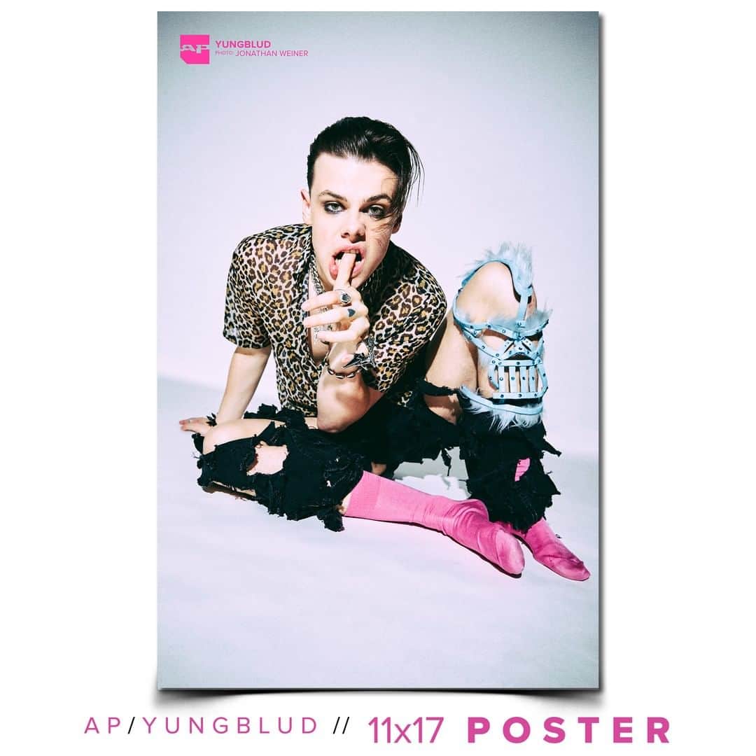 Alternative Pressさんのインスタグラム写真 - (Alternative PressInstagram)「🚨 LOW STOCK ALERT! 🚨 @yungblud Collections and Covers are running very very low, so make sure you snag yours before you miss out on signed posters, dual collectible covers, exclusive phone case, and YUNGBLUD tee 👇⁣ ALTPRESS.COM/NEWISSUE⁣ .⁣ Also in the issue, catch up with 12 new artists in 12 Bands You Need To Know, catch up with @bear on the new album, and plenty more throughout the pages!⁣ .⁣ Photography: @jonathan.weiner⁣⠀⁣ Grooming: @patriciamoraleshair⁣⠀⁣ Style: @harperslate⁣⠀⁣ .⁣⠀⁣ .⁣⠀⁣ .⁣⠀⁣ #altpress #ap #alternativepress #iamap #yungblud #21stcenturyliability #dominicharrison #yungbludarmy #doctordoctor #medication #psychotickids #fallingskies #polygrapheyes #iloveyouwillyoumarryme #blackheartsclub #loner #blackheartsclub⁣⠀⁣」3月29日 7時40分 - altpress