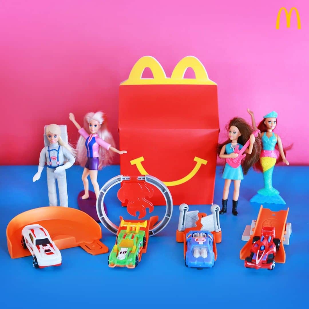 McDonald's Philippinesのインスタグラム：「Life is your creation with 8 new Barbie and Hot Wheels toys! Get one with every Happy Meal. Order now on McDelivery or at a McDonald’s near you.」