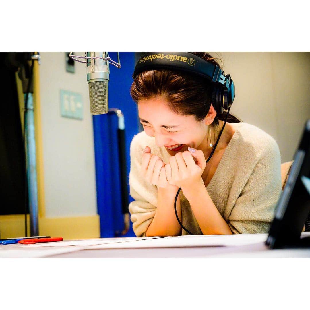 文音さんのインスタグラム写真 - (文音Instagram)「#radiogaga  LAST SHOW. 3am tonight... .  5年間の集大成。 今夜でアデライは幕を閉じる。 笑っても泣いても最後。 是非聴いてください。 #adayinthelife#アデライ #radiopersonality#radio」3月29日 22時08分 - ayanestagram_official