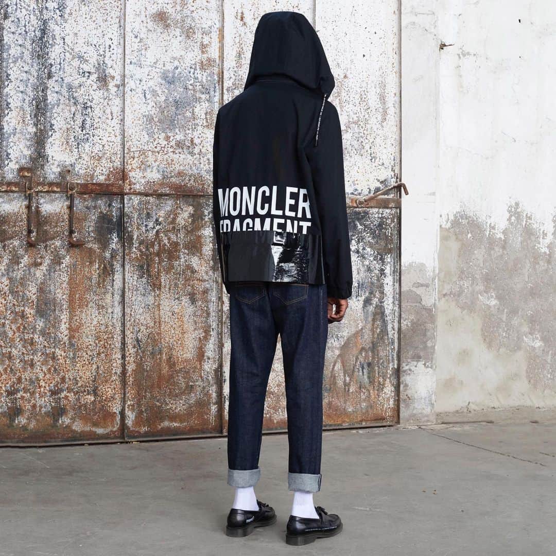 HYPEBEASTさんのインスタグラム写真 - (HYPEBEASTInstagram)「fragment design founder @fujiwarahiroshi discusses the process and influences that went into his latest collaboration with the @moncler Genius Project. Deconstructing American classics, his collection utilises the Italian fashion house's experimental approach to materials and combines it with his unique take on contemporary styles.」3月29日 22時14分 - hypebeast