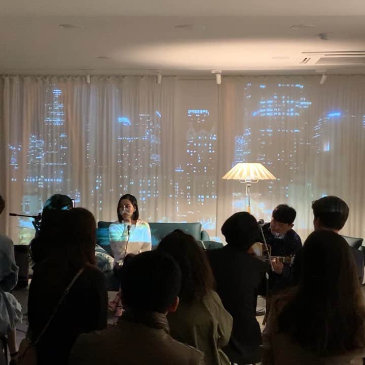キム・ボヒョンのインスタグラム：「영경오빠 ~!! 오늘 함께 해주셔서 너무나 감사해요^^!! @bae_yeong_gyeong」