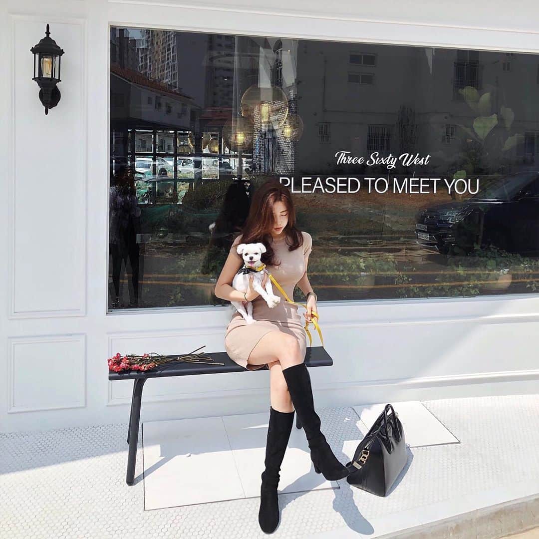 Choi Somiさんのインスタグラム写真 - (Choi SomiInstagram)「⠀⠀⠀⠀⠀ ʟᴏᴠᴇ ʟᴏᴠᴇ ʙᴇɪɢᴇ🖤 ⠀⠀⠀⠀⠀ ⠀⠀⠀⠀⠀ #글랜더 #glander」3月29日 20時47分 - cxxsomi