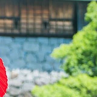 のインスタグラム：「* コラムを更新しました✨ 《サテンでゴージャスに！ウェディングドレスを華やかに着こなす方法》 . 《お色直しは和装にしたい！衣装選びのコツや注意点をお教えします！ 》 * コラムは @Dresses_weddingdress のプロフィールリンクよりご覧下さい🎈 TOPページまたは少し下にスクロールした“column”よりご覧いただけます。 * 〈お問合せ〉 ✉️dresses@dressthelife.jp 📞0120-791-249 * #ドレッシーズコラム#wedding#weddingdress#トレンドカラー#ウェディングドレス試着 #ウェディングドレス迷子#カラードレス試着#カラードレス迷子#ドレスショップ#ドレス探し #フォトウェディング#プレ花嫁 #花嫁ヘア#花嫁 #プレ花嫁#全国のプレ花嫁さんと繋がりたい#ドレス迷子 #ドレス試着 #ウェディングドレス#カラードレス#ドレス探し#結婚式#卒花嫁#2019春婚#2019夏婚#2019秋婚#2019冬婚」