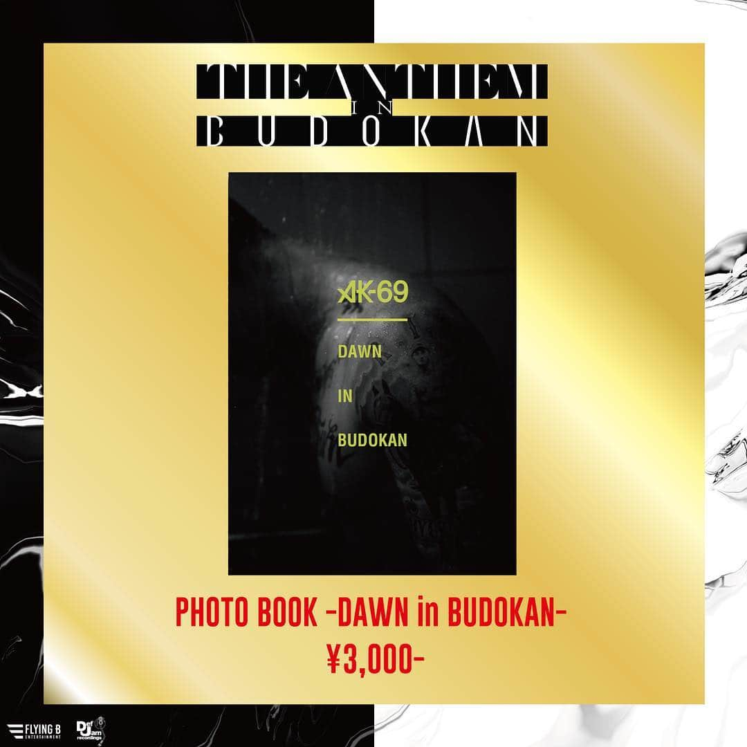 AK-69さんのインスタグラム写真 - (AK-69Instagram)「＜GOODS情報＞ 3月30日＆31日の日本武道館ライブ 「THE ANTHEM in BUDOKAN supported by Cielo」 で販売するオフィシャルグッズを紹介です！ Photobook, Photo Set, Posterも販売致します！ - - #AK69 #FlyingB #DefJamRecordings #TheAnthem #TheAnthemInBudokan #3月30日 #3月31日#日本武道館 #ライブ #グッズ」3月29日 21時08分 - ak69_staff
