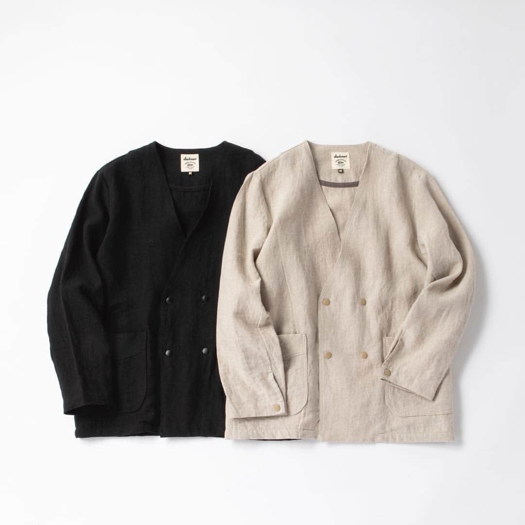 Jackmanさんのインスタグラム写真 - (JackmanInstagram)「S/S 2019「NEW ARRIVAL」﻿﻿﻿﻿ "LINEN DB JACKET"﻿﻿﻿﻿ ﻿﻿﻿﻿ Black and Ecru / ￥24,000＋Tax﻿﻿﻿﻿ ﻿ #jackman_official #factorybrand #madeinjapan #madeinfukui #japanesefabric #ss2019 #newarrival #jm8905 #linenjacket #doublebrested」3月29日 21時31分 - jackman_official