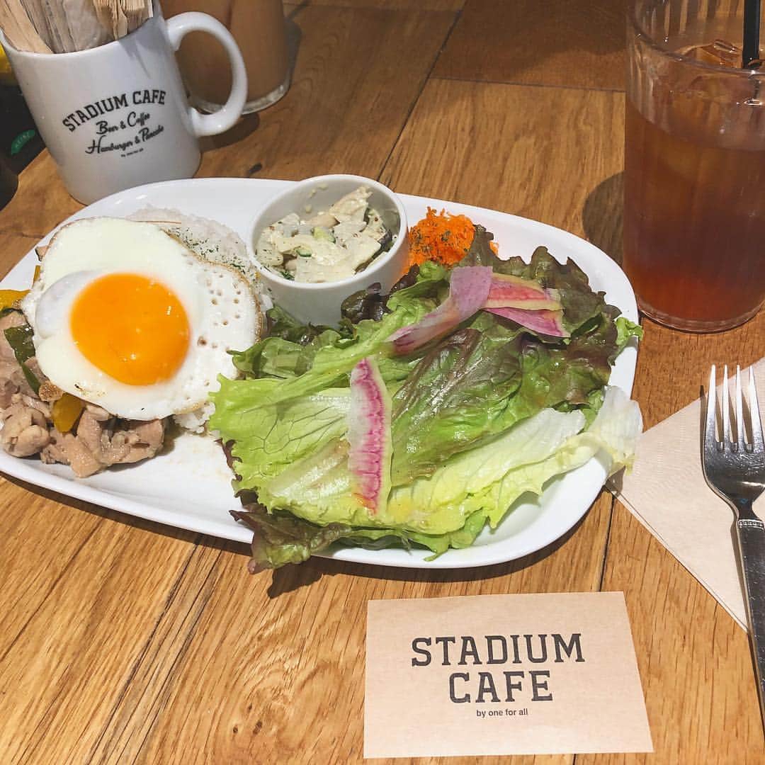 青木茉耶のグルメインスタ