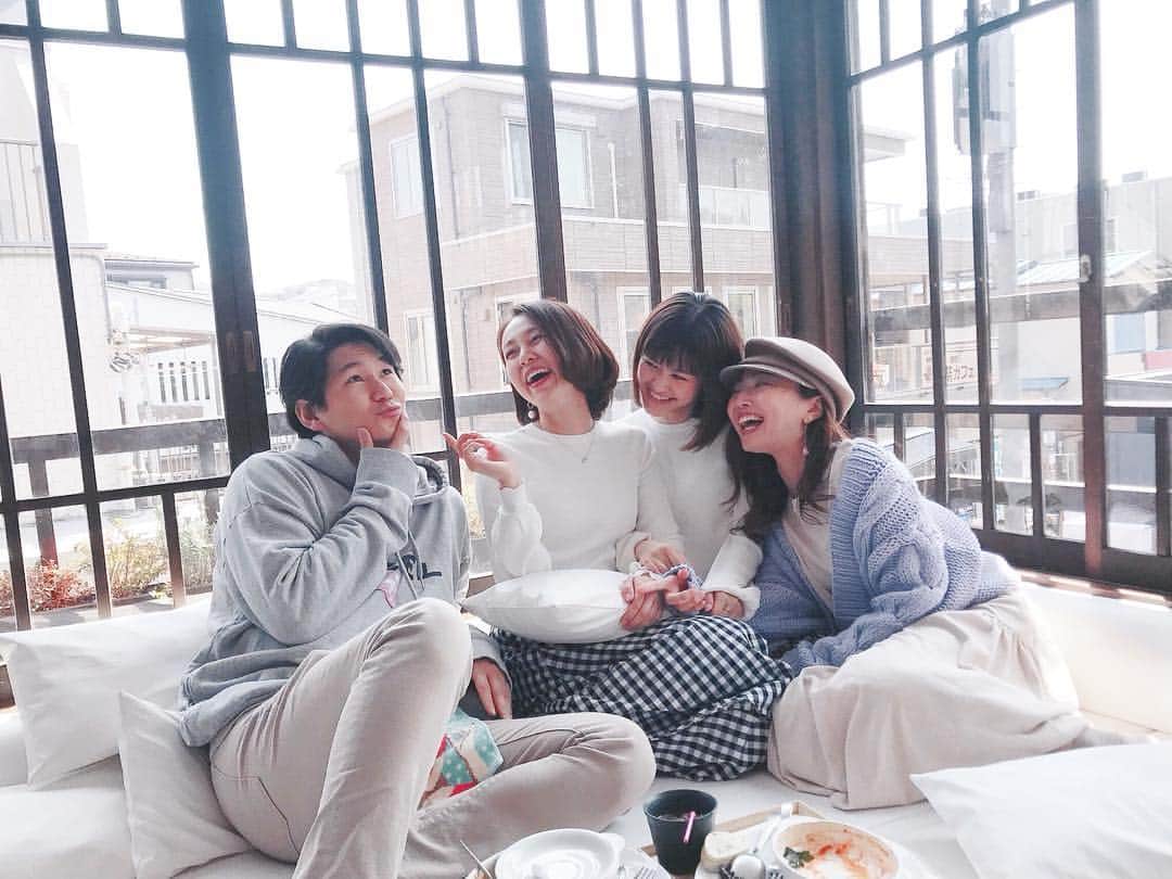 木南清香さんのインスタグラム写真 - (木南清香Instagram)「🍽💕 ・ ・ 鎌倉、ことりっぷ🌸 気の置けない仲間との時間は 癒しです…🙈💭 ・ #🍽 #ランチ #friends #鎌倉#鎌倉カフェ #underthepalmo ・ #小野田龍之介#昆夏美#華花#木南清香」3月29日 13時39分 - kinami_sayaka