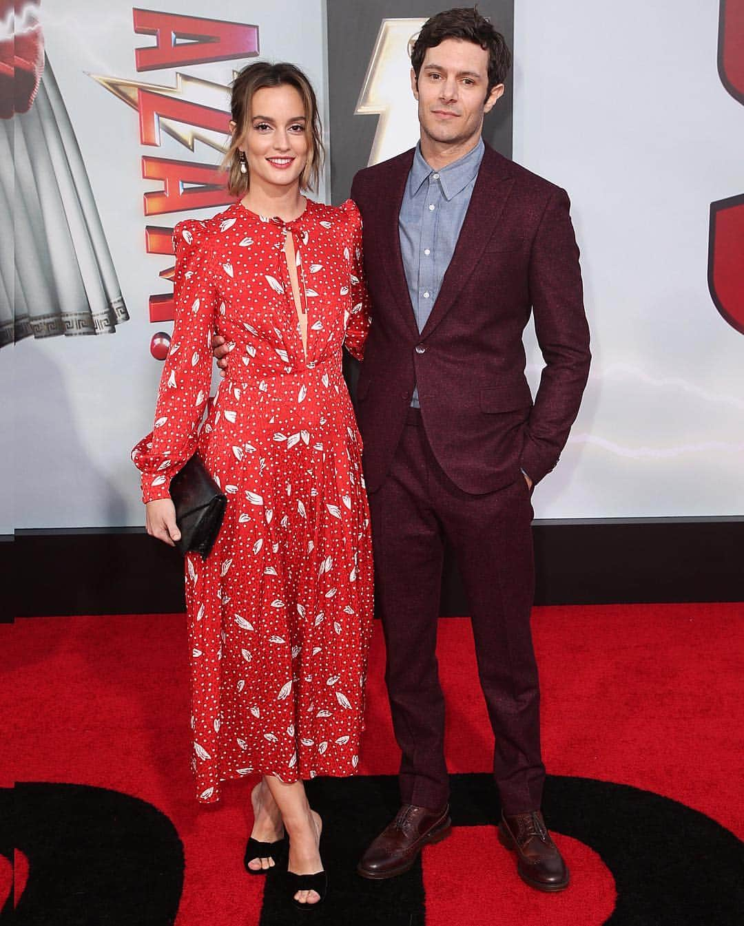 Just Jaredさんのインスタグラム写真 - (Just JaredInstagram)「@itsmeleighton supports husband Adam Brody at the premiere of his new film @shazammovie! #LeightonMeester #AdamBrody #ShazamMovie Photos: WENN, Getty」3月29日 14時52分 - justjared