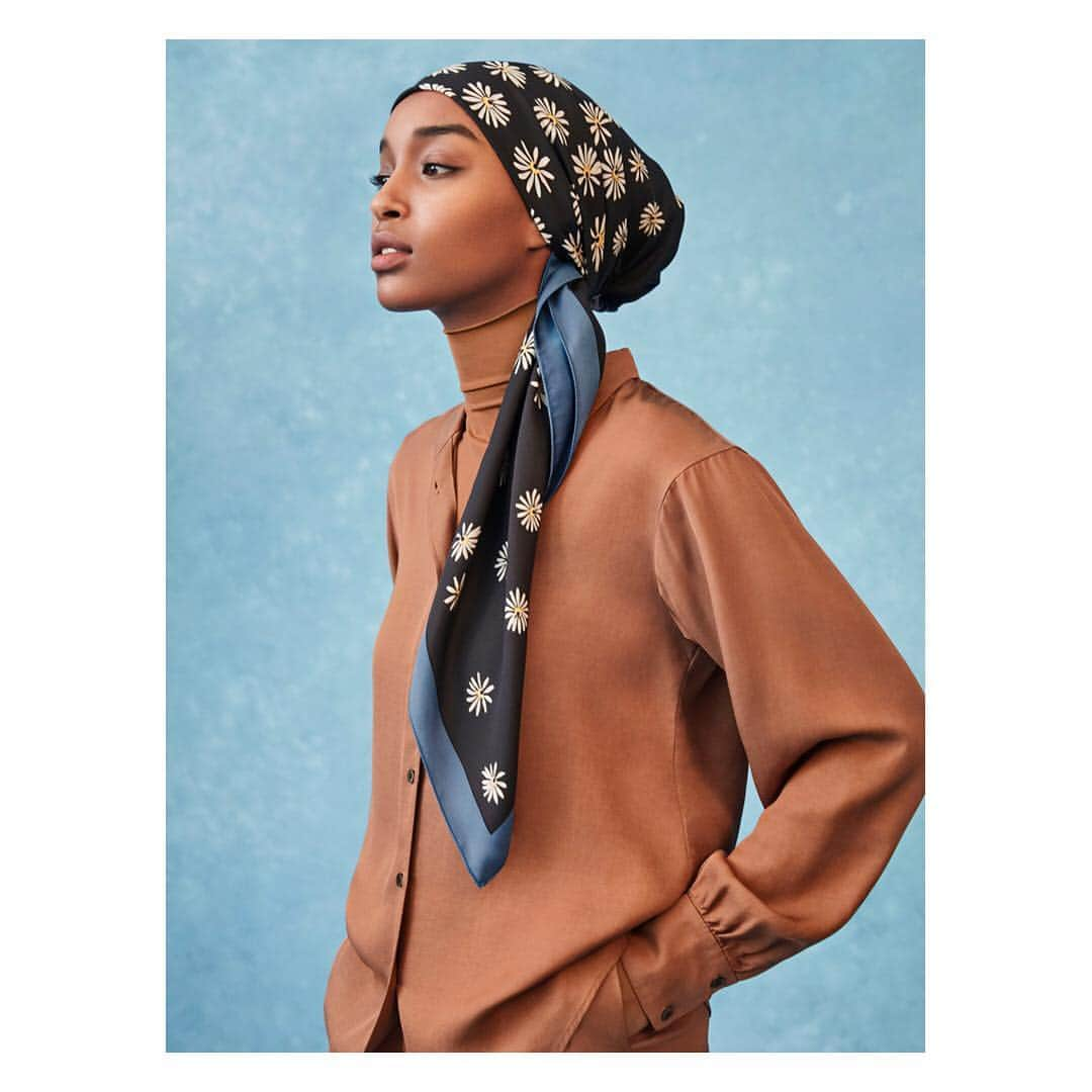 ユニクロさんのインスタグラム写真 - (ユニクロInstagram)「HANA TAJIMA FOR UNIQLO﻿ 2019 Spring/Summer collection is launched today online and in select stores. ﻿ @hntaj﻿ #uniqlo  #lifewear﻿ #uniqlolifewear  #hanatajima﻿ #uniqloxhanatajima」3月29日 15時00分 - uniqlo