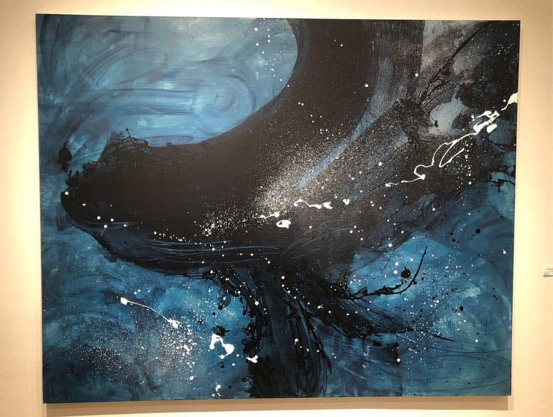 夏木マリさんのインスタグラム写真 - (夏木マリInstagram)「#SHUNSUDO #Whale #PopArt #exhibition #Painter #likeit #nyc  #marinatsuki #natsukirock  #夏木マリ」3月29日 15時09分 - mari_natsuki