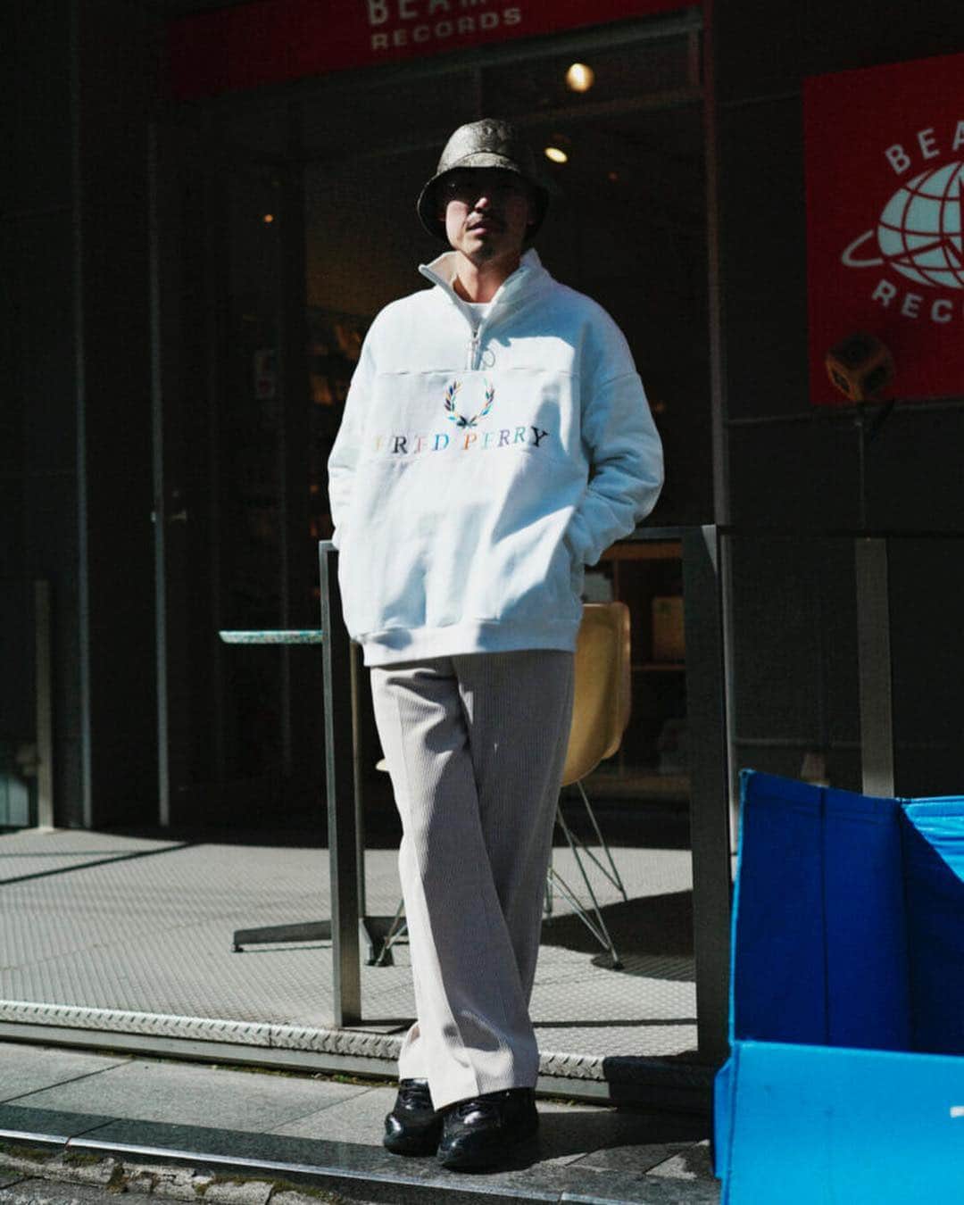 BEAMS MENさんのインスタグラム写真 - (BEAMS MENInstagram)「… S/NAP. ・ NAME : 百々 南 ・ SHOP : @beams_shinjuku ・ INSTAGRAM : @minami_dodo ・ 詳しくはプロフィールURLよりご確認下さい。 ・ #beams #beamsplus #snap #beams_snap」3月29日 15時26分 - beams_mens_casual