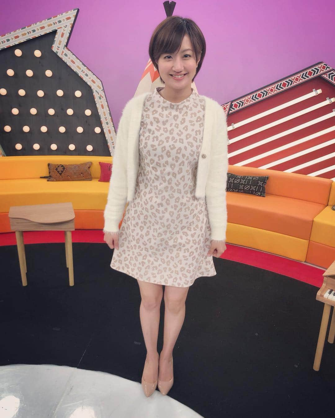 麻生夏子さんのインスタグラム写真 - (麻生夏子Instagram)「2019.2.23放送のtvk「吉田山田のドレミファイル」衣装。﻿ ﻿ @beradiance のワンピと、カーディガン。 攻めた柄だけどかわいい😍 ﻿ ﻿ #吉田山田のドレミファイル #beradiance #instafashion #fashion #coodinate #ootd」3月29日 15時38分 - natsukoaso0806