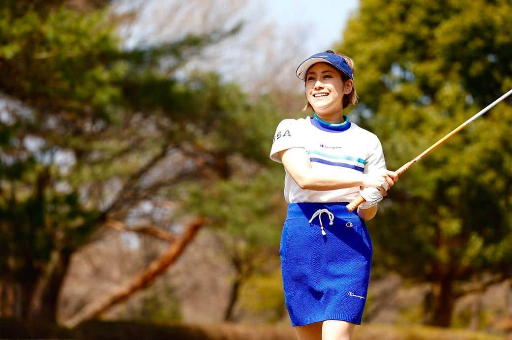 IMALUさんのインスタグラム写真 - (IMALUInstagram)「Champion @champion_japan さん主催のゴルフコンペに参加させていただきました⛳️ Championさんのコンセプトである"エンジョイゴルフ"に乗っかりましてほぼ初心者の自分でもコースをフルで楽しく回ることできました👍なかなかお会いできない皆様とChampionを着てワイワイ。Championのゴルフウェアかわいー。素敵な機会をありがとうございました🙏 #championjp #championgolf #チャンピオン」3月29日 15時43分 - imalu_0919