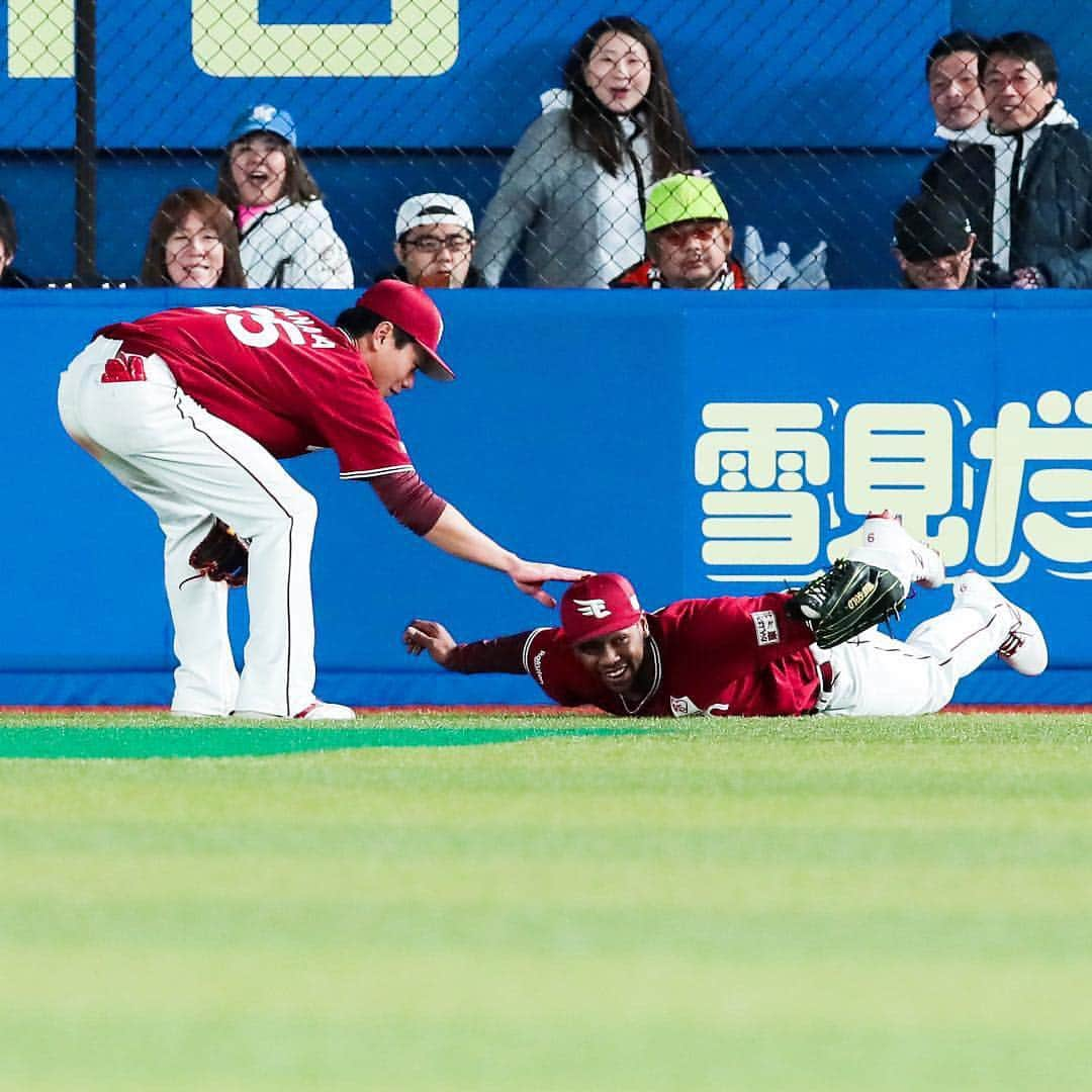 東北楽天ゴールデンイーグルスさんのインスタグラム写真 - (東北楽天ゴールデンイーグルスInstagram)「⚾️ ⚾️M 5-4 E⚾️ 2019シーズン開幕戦を勝利で飾ることができず。 ウィーラー選手が第1打席で1号2ラン💥 オコエ選手が守備でビッグプレー👍🏼 #rakuteneagles #RESTART #日本一の東北へ #ウィーラー #オコエ瑠偉」3月29日 22時17分 - rakuten_eagles