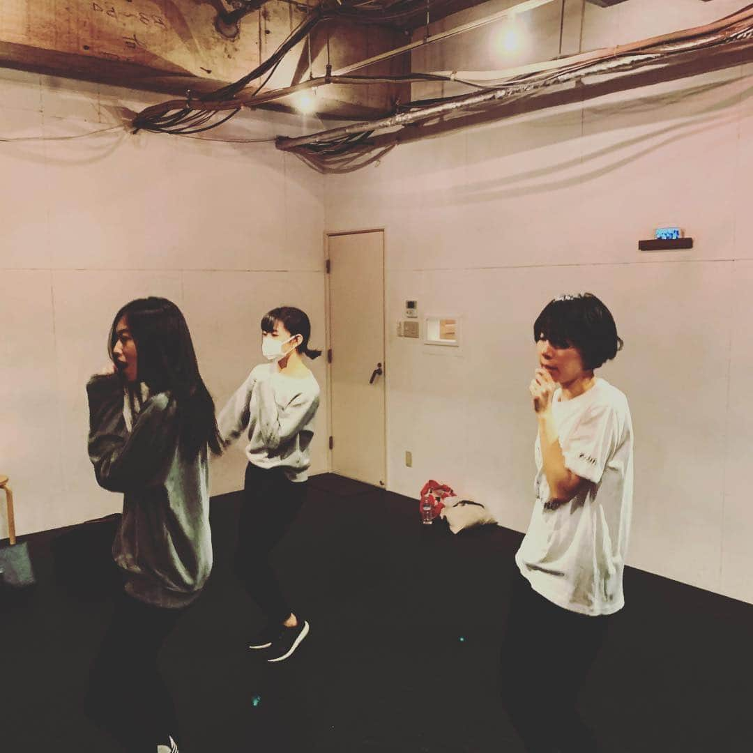 callmeさんのインスタグラム写真 - (callmeInstagram)「最終リハーサル中😃  #kolme #明日 #20190330 #ツアー #ファイル #tour  #final #japan #tokyo #shibuya #wwwx #来てね #comeon」3月29日 16時51分 - kolme_official