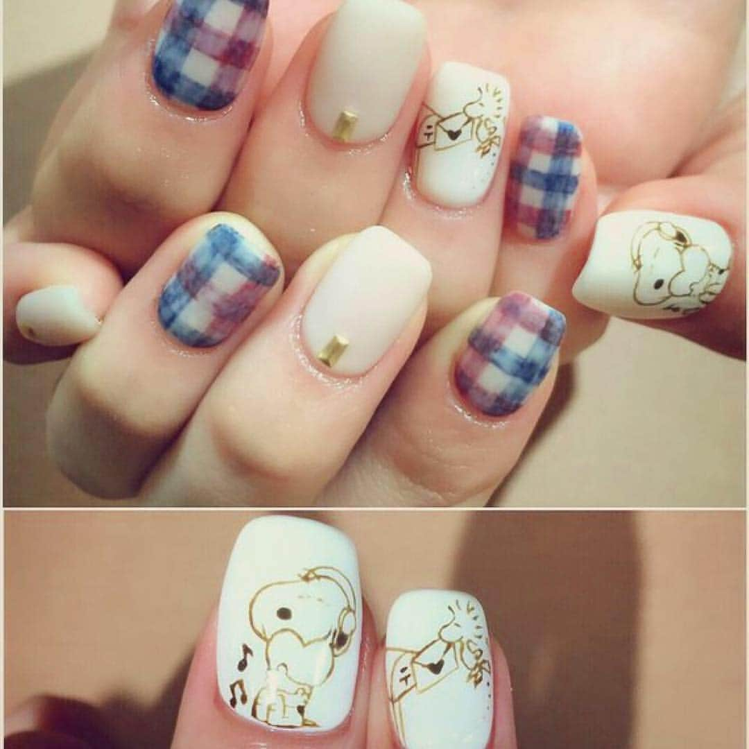 真瀬はるかさんのインスタグラム写真 - (真瀬はるかInstagram)「☆NewNAIL&SNOOPY NAIL特集☆ . 公演終わったので、久々アート出来ました！やっぱり描いちゃいますよね、スヌ様。 . . 1枚目と2枚目が今回のネイル♡ 3枚目が、真瀬のイメージ原画(笑笑 . 毎度ながらこの真瀬画伯のスケッチから、真瀬の脳内を読み取って形にして下さるめぐさん(@affinita_nail_megu . . 神すぎます。 . . . 今回はクリアベースに色付きスヌーピー ♪(何気に色付きスヌ様は初挑戦なの！) そして、控えめな色味でユニコーンネイルとクリアベースにオーロラをかけてもらって、春らしい感じと、真瀬個人的にちょっとだけど“お休み期間入ったぞイェーイ！”な気持ちを演出してみました。笑 . . ユニコーンネイル、ドンピシャに可愛いピンクベージュ色を作って下さって、めちゃテンション上がってます。 . でも写真より実物のが可愛いから、とりあえず、みんな今すぐ真瀬に会いに来て欲しい。笑 . . 久々にスヌったので、過去の真瀬デザインのスヌ様ネイルを4枚目以降にまとめてみました☺︎ . . あースヌ様って何でこんなに可愛いんじゃろか。 . スヌ様だと大人がキャラネイルしてても全然馴染むし、彼にはどんなコスプレさせても似合っちゃうから真瀬の想像力は膨らむばかりなのです(画力は皆無) . . . 新しいネイルで気持ちリフレッシュ☆ めぐさんいつもありがとー！！！ . . #ネイル #ネイルデザイン #Nail #SNOOPY #スヌーピー #スヌーピーネイル  #ウッドストック #オーロラネイル #ユニコーンネイル #クリアネイル #キャラネイル #春ネイル #手描きアート #真瀬はるか #デザイン考えるの大好き #なのに #画力ゼロ #画伯度高め #めぐさんのリーディング能力の高さ #神です #感謝 #☺︎ #💅」3月29日 17時25分 - harukamanase_official