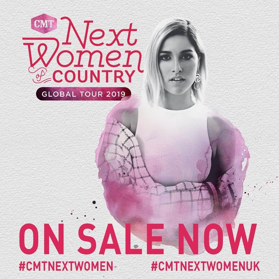 キャサディー・ポープさんのインスタグラム写真 - (キャサディー・ポープInstagram)「Two weeks until we kick off @cmt Next Women of Country!! 🖤⁣ All dates are ON SALE NOW.⁣ #CMTNextWomen #CMTNextWomenUK⁣ Link in bio⁣」3月29日 18時04分 - cassadeepope