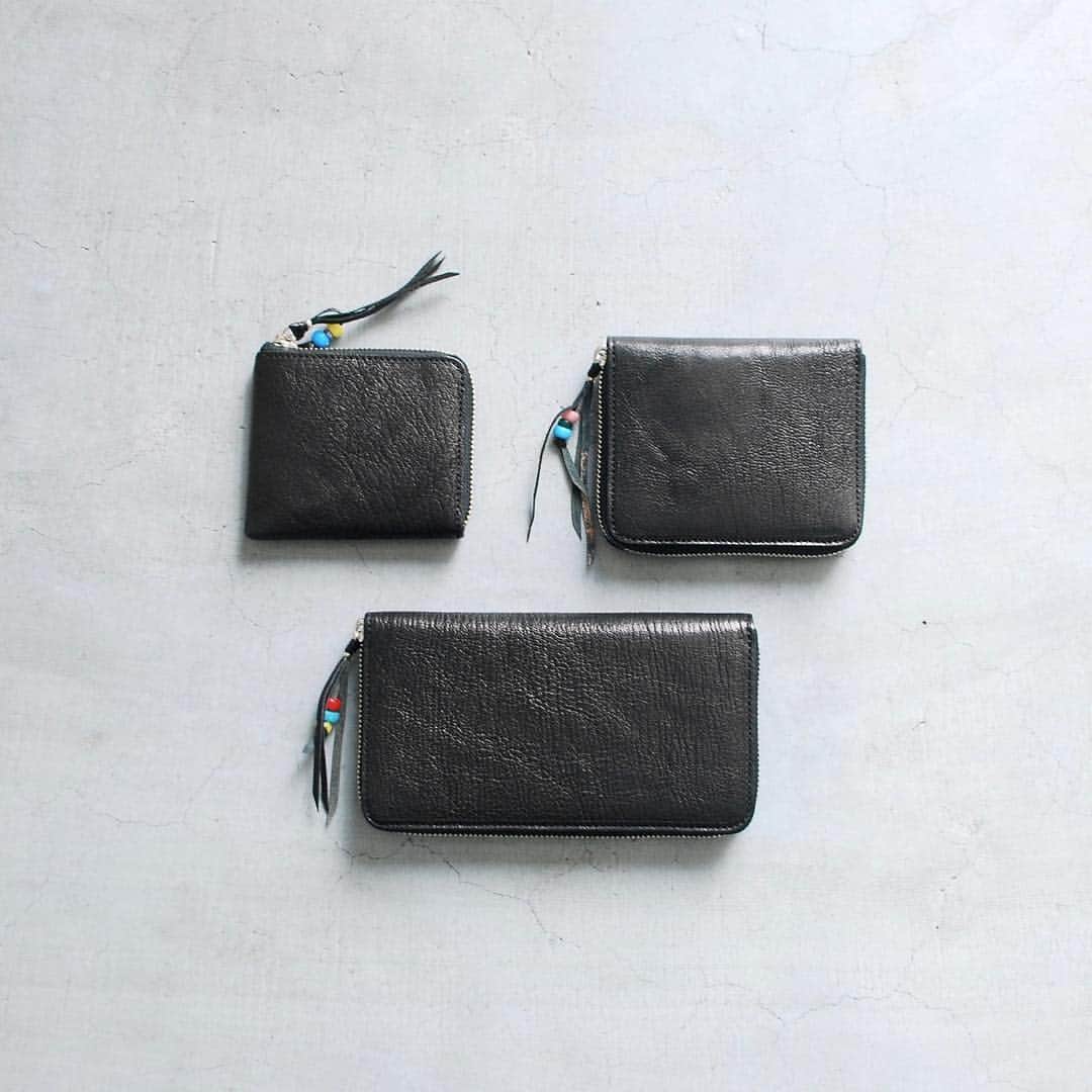 wonder_mountain_irieさんのインスタグラム写真 - (wonder_mountain_irieInstagram)「_ ［season keyitem］ 人気のエキゾチックレザー"Wallet"に新色登場です。 ぜひ、ご覧下さい。 _ 〈online store / @digital_mountain〉 http://www.digital-mountain.net/shopbrand/m_wallets/ _ 【オンラインストア#DigitalMountain へのご注文】 *24時間受付 *15時までのご注文で即日発送 *1万円以上ご購入で送料無料 tel：084-973-8204 _ We can send your order overseas. Accepted payment method is by PayPal or credit card only. (AMEX is not accepted)  Ordering procedure details can be found here. >>http://www.digital-mountain.net/html/page56.html _ 本店：#WonderMountain  blog>> http://wm.digital-mountain.info _ #irose #BRUNABOINNE #henderscheme  #visvim  #DIGAWEL _ 〒720-0044  広島県福山市笠岡町4-18 JR 「#福山駅」より徒歩10分 (12:00 - 19:00 水曜定休) #ワンダーマウンテン #japan #hiroshima #福山 #福山市 #尾道 #倉敷 #鞆の浦 近く _ 系列店：@hacbywondermountain _」3月29日 18時31分 - wonder_mountain_