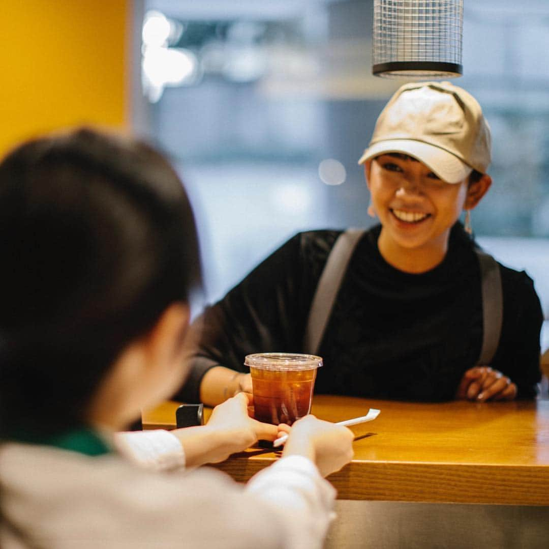 スターバックス JPさんのインスタグラム写真 - (スターバックス JPInstagram)「*﻿ 本日(3/29)より、全国1,413店舗の『Our Store's Coffee』が登場☕️﻿ ﻿ お近くの店舗には、どんなドリンクがありますか😊﻿ 全国の #OURSTORESCOFFEE から、今の気分にぴったりの1杯をお届けします✨﻿ ﻿ #MakeitYours﻿ #スターバックス」3月29日 18時33分 - starbucks_j